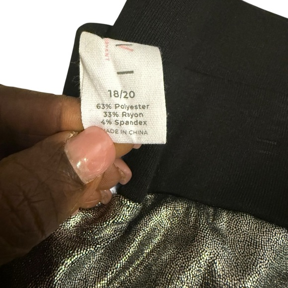 Lane Bryant LIVI Shine Crew Neck Sweatshirt & Mid Rise Jogger, NWT, 18/20 Silver - Picture 9 of 12